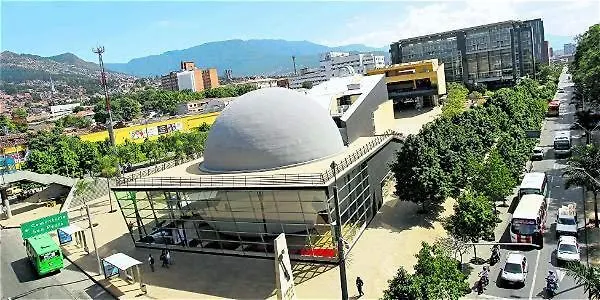 Apartastudio Calasanz- Cerca Estacion Metro Floresta Medellin Apartment