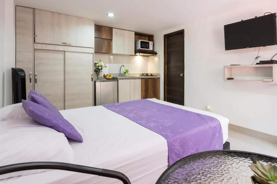 Apartastudio Calasanz- Cerca Estacion Metro Floresta Medellin Apartment