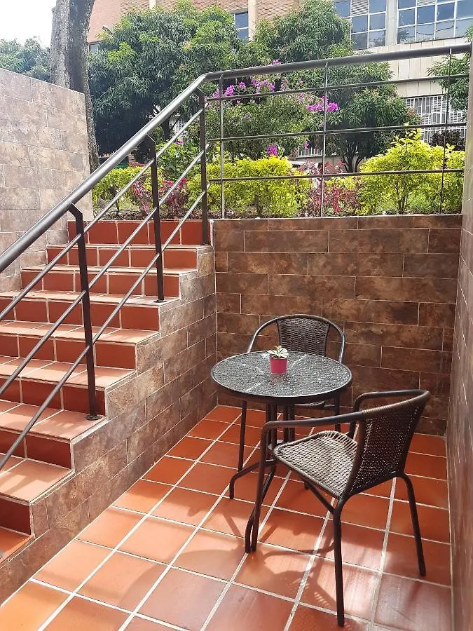 Appartement Apartastudio Calasanz- Cerca Estacion Metro Floresta Medellín